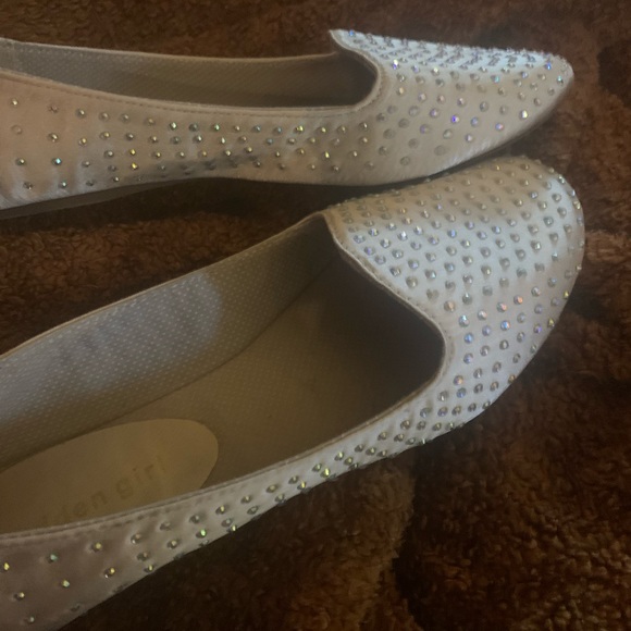 Crystal flats - Picture 3 of 3